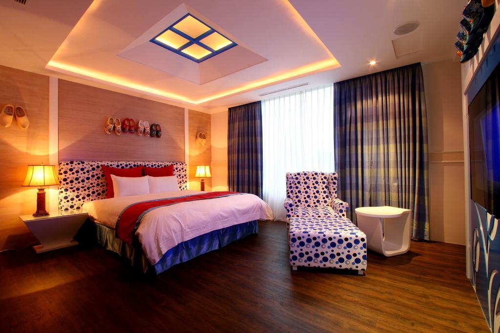 Melody Motel Keelung Buitenkant foto